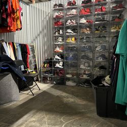 Jordan’s 10.5 200$ A piece Desiner Sneakers A Lil Bit More