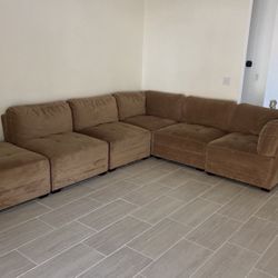 Sectional couch