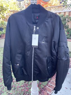 JORDAN BOMBER JACKET LARGE NEW 