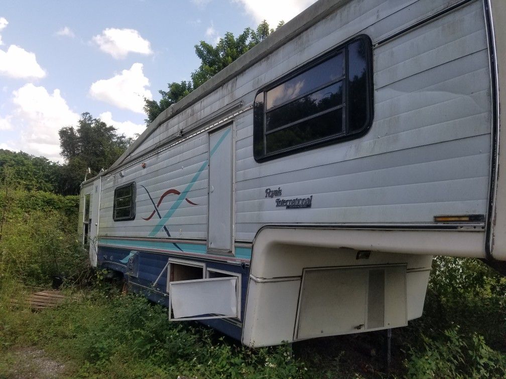 RV, camper, 5th wheel trailer parts