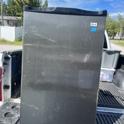 Mini Refrigerator 