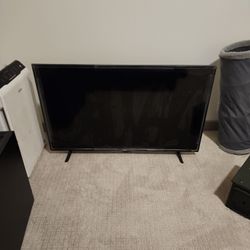 43" TCL Roku TV