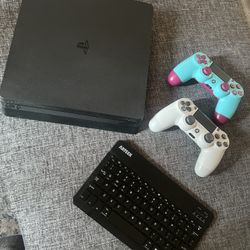PlayStation 4 Slim
