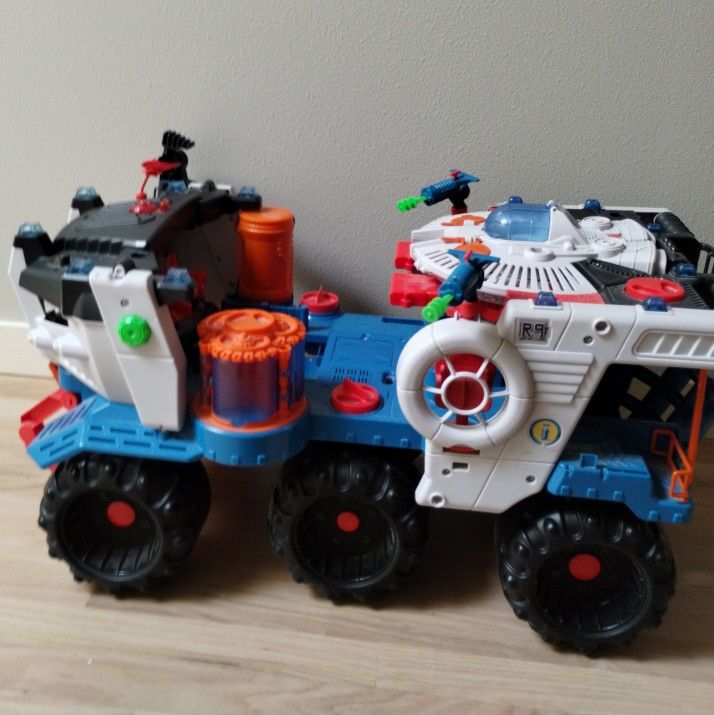 Supernova Battle Rover