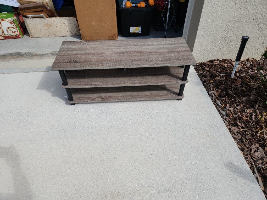 Small Grey Stand
