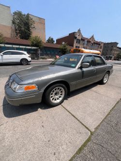 1999 Ford Crown Victoria