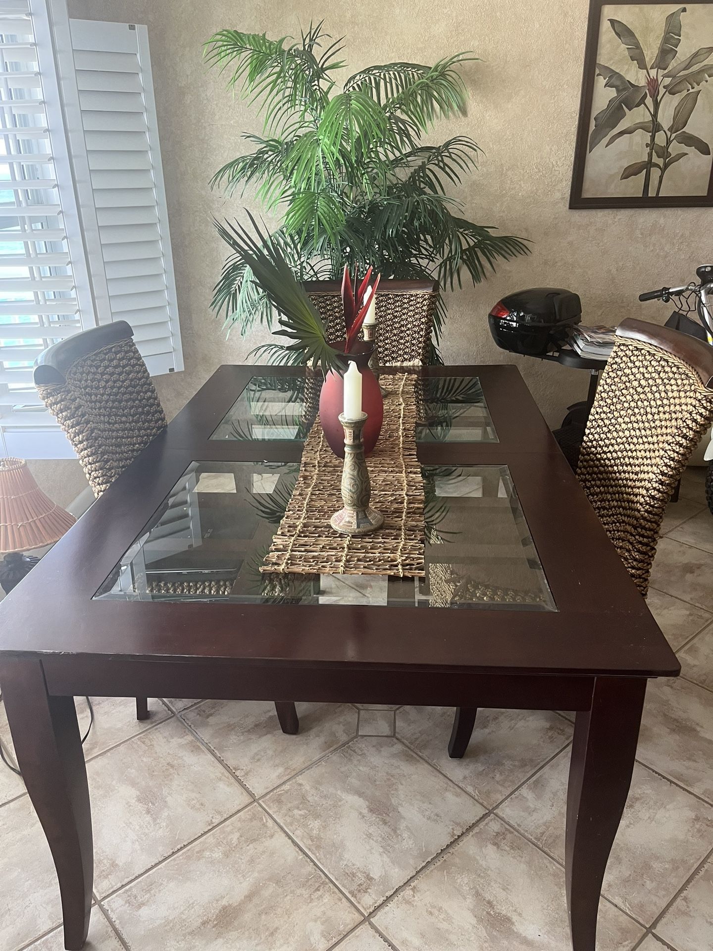 Today Sale! Beautiful Dark Wood & Glass Dining Room Table 