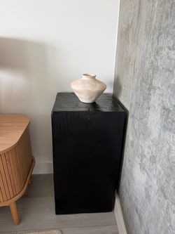Wood-like Shou Sugi Ban Pedestal Side Table