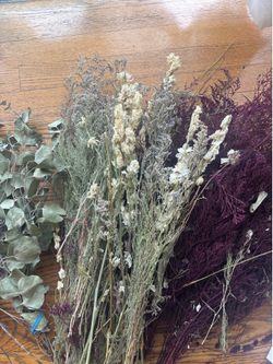Organic dried flower bundles