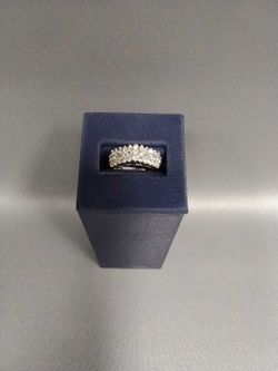 Yellow Gold 14k (.585) 3.3 grams Size 7.5