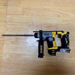 DEWALT ATOMIC 20V MAX Cordless Brushless Ultra-Compact 5/8 in. SDS Plus Hammer Drill (Tool Only)