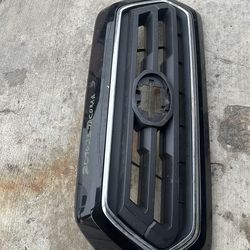 20 to 23 Toyota Tacoma grill