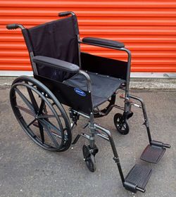 Invacare Veranda Wheelchair, Std Size, Adjustable w/Foot and Arm Rests