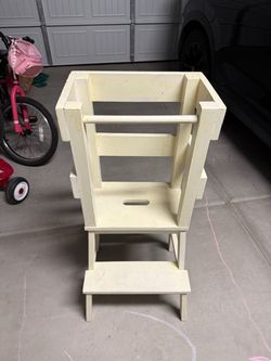 Wooden Toddler Learning Tower Step Stool