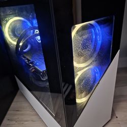 CyberPowerPC - Gamer Supreme Gaming Desktop - AMD Ryzen 7 3700X - 16GB Memory