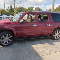 2004 Chevrolet Suburban