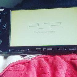 Psp game console 30gb
28 Games In