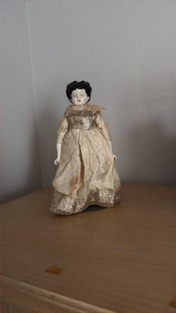 Antique Porcelain Doll