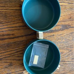 Dog/cat food bowls