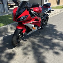 2013 YAMAHA R6