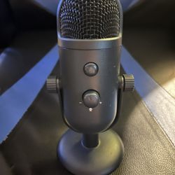 Onn Microphone Door Pickup Only 