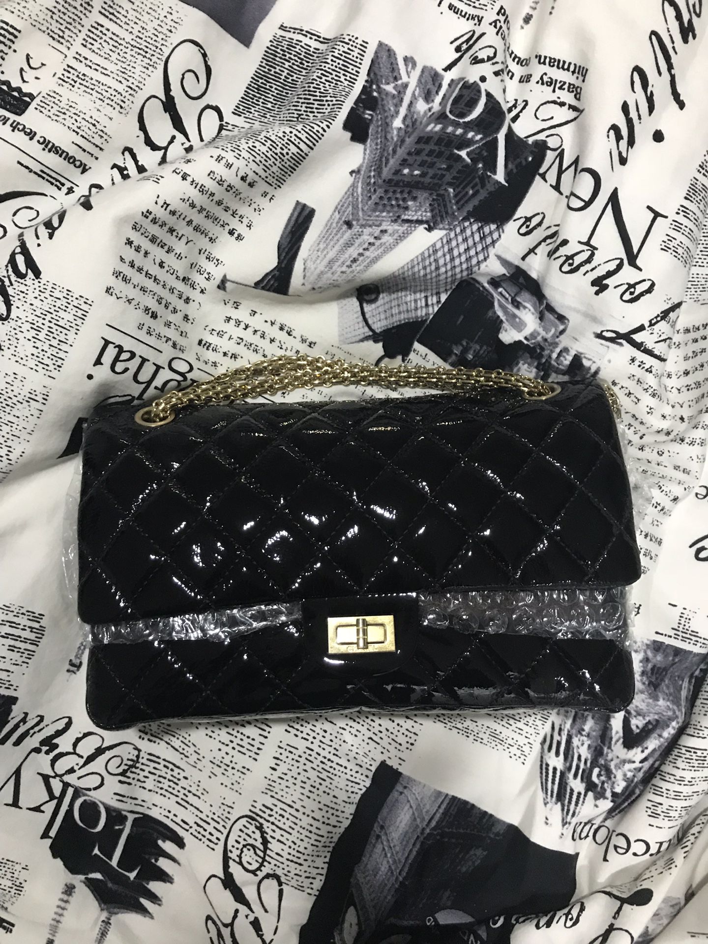 Authentic Chanel reissue 2.55 flap purse medium