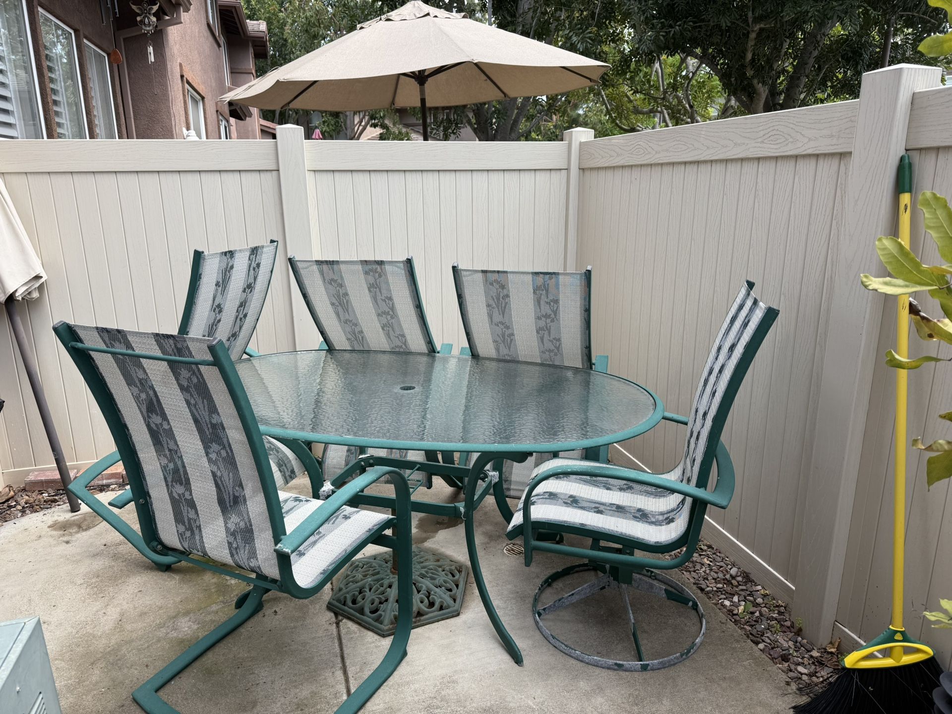 Glass Table With 6 Chairs