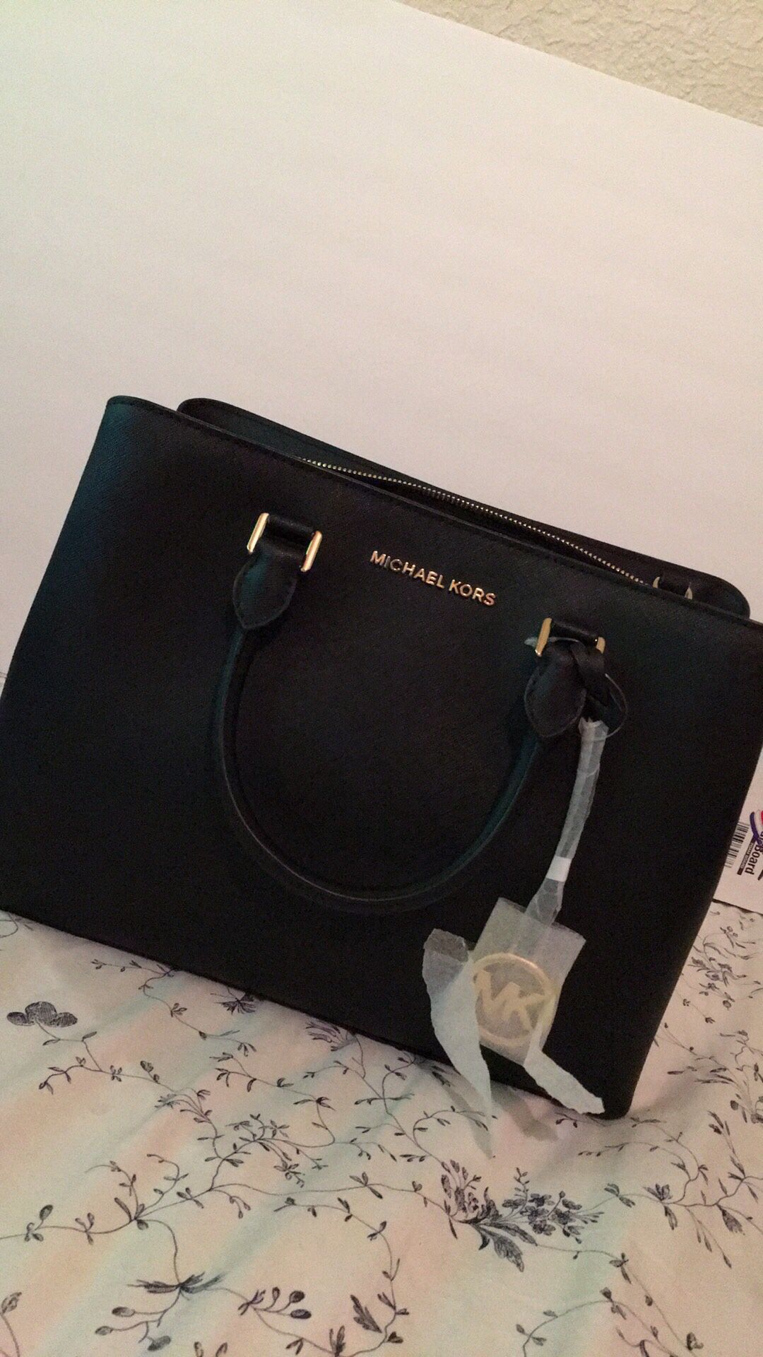 Handbag Michael Kors new with tag body cross handle