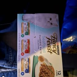 Fancy Feast Cat Food New Pick Up Only Tomorrow 4/15 @11am Alsip IL