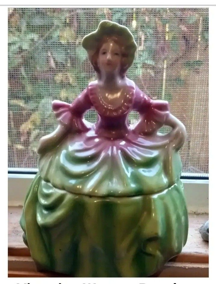 Powder Trinket Holder