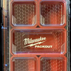 PACKOUT 5-Compartment Impact Resistant Portable Small Parts Organizer