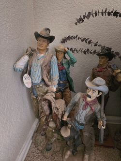 2001 Rich Cowboy statues