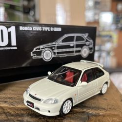 Hobby Japan 1:64 Honda Civic Type R (EK9) - Championship White - JDM64: