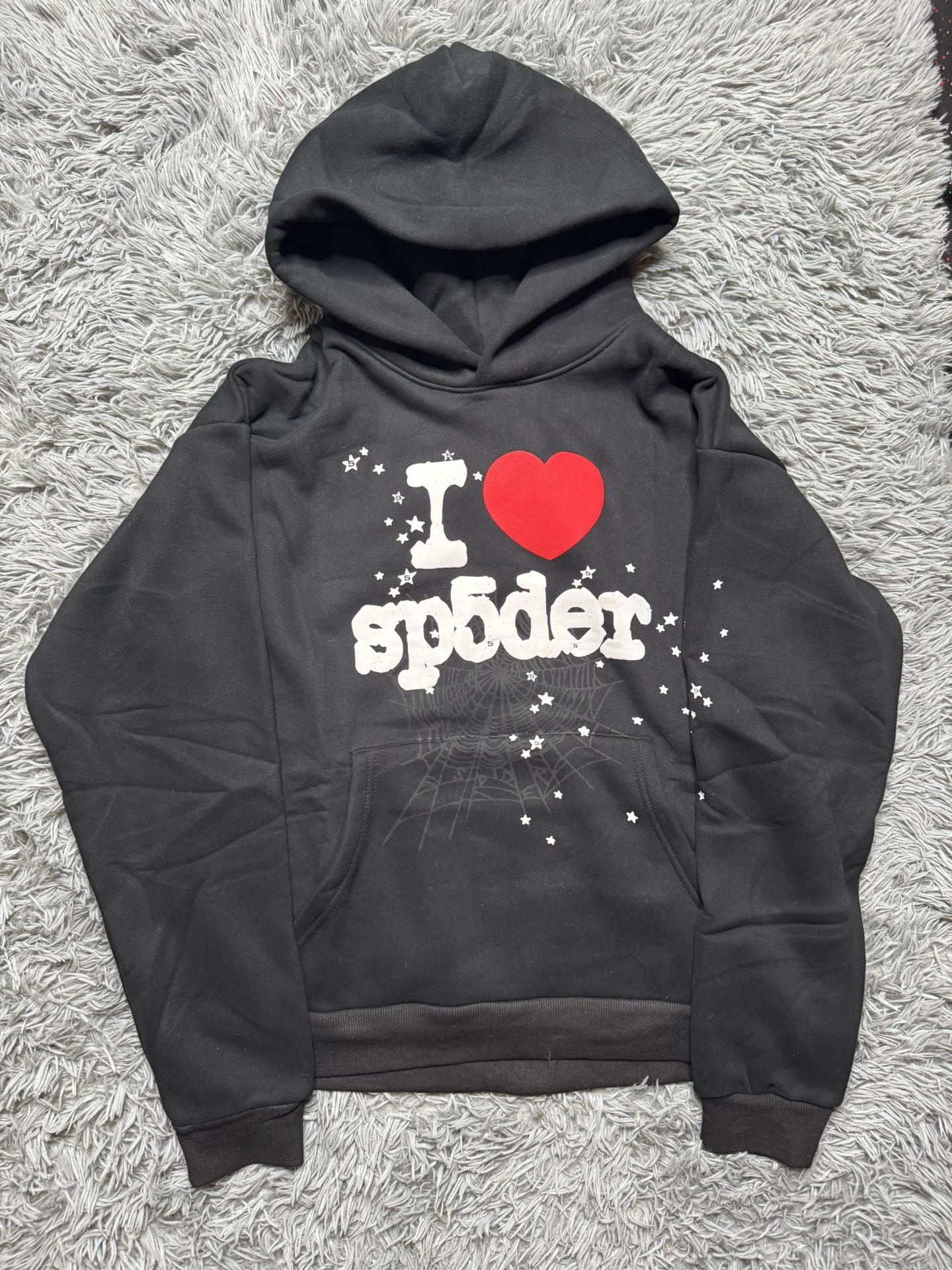 Sp5der I Heart SP5 Souvenir Hoodie❤️🕷️ Size Medium, Super Comfortable🙌 Will ship with Packaging if you want it ✅ DM for receipt🧾🔥 HAVE A GREAT DAY