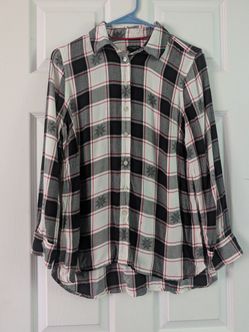 Talbots Black, White & Red Plaid Button-Down Shirt Size M