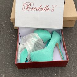 Seafoam Green Heels Pumps
