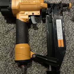 Air Nailers And Stapler 