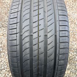 Nexen 275/30/20  (1) Tire      TC