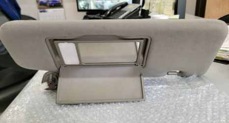 Nissan Murano Passenger Side Sun Visor OEM – 2003–2007