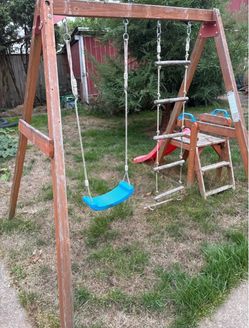 Children’s swing set