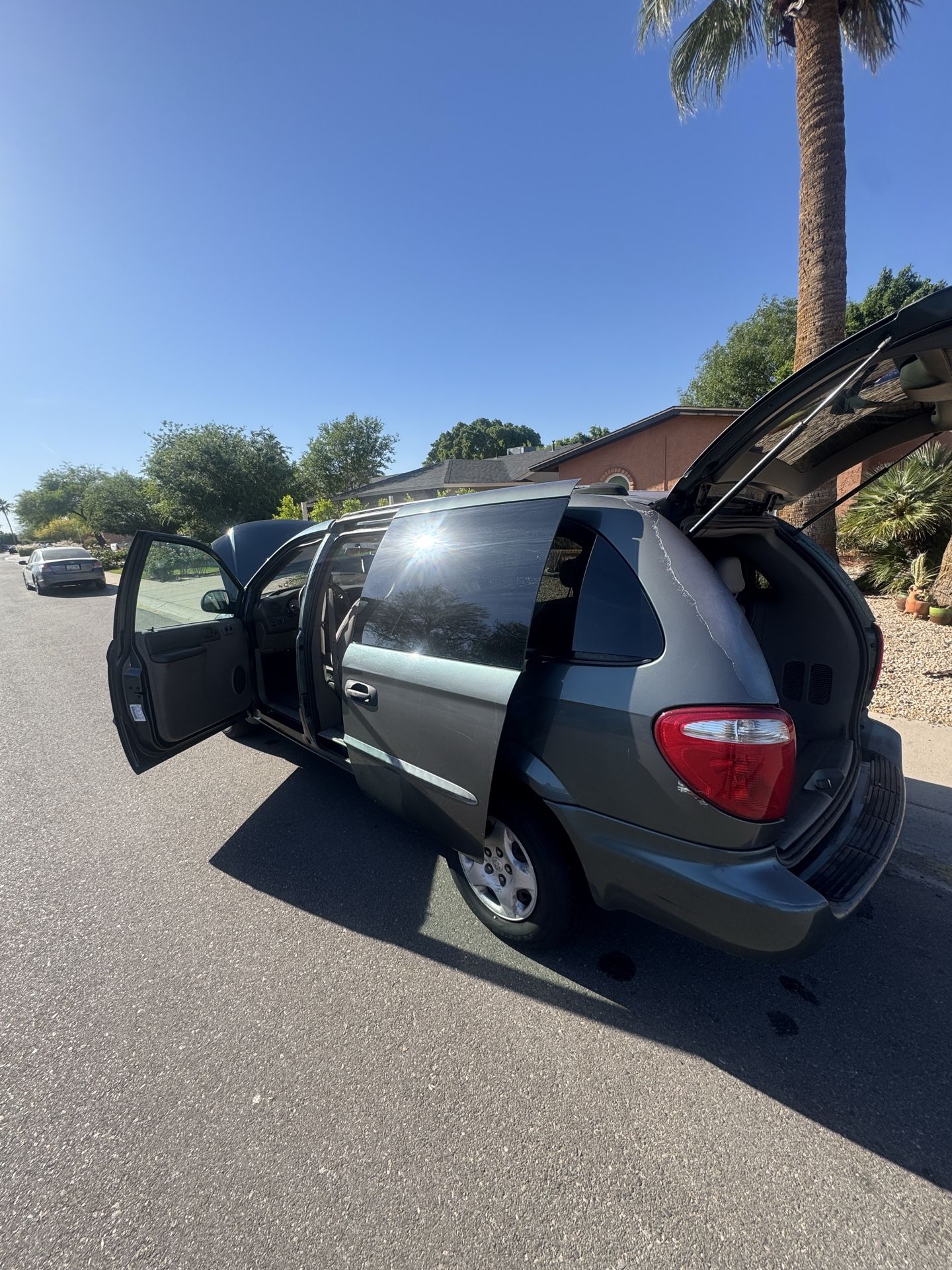 2003 Dodge Grand Caravan