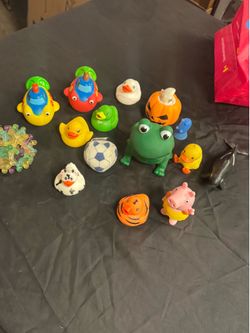 Toys bath and sensory mixture 8.00 all. These are all that are left. Message for meet 1116 airport dr or rosedale close to Home Depot