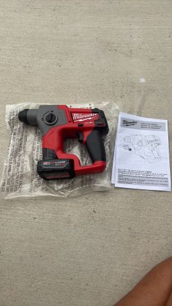 Milwaukee M12 FUEL 12V Lithium-Ion Brushless Cordless 5/8 in. SDS-Plus Rotary Hammer Drill Includes 6.0 Battery