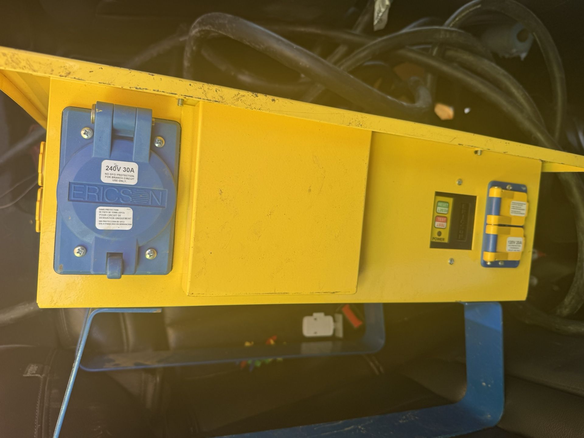 Power Distribution Box