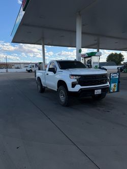 Chevy Silverado 1500 wt