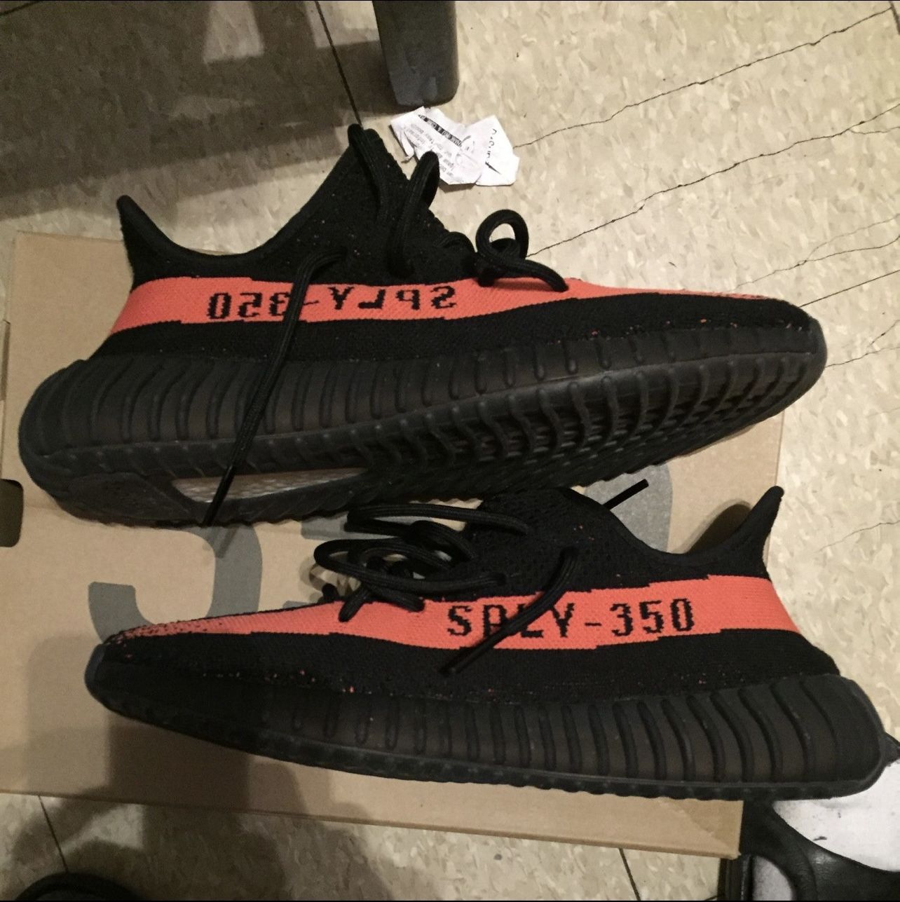 Yeezy 350 Red Size 10