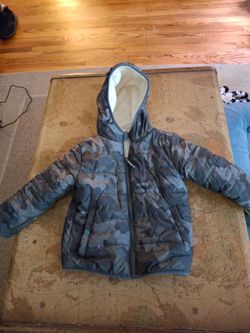 Childs size 5 camouflage coat