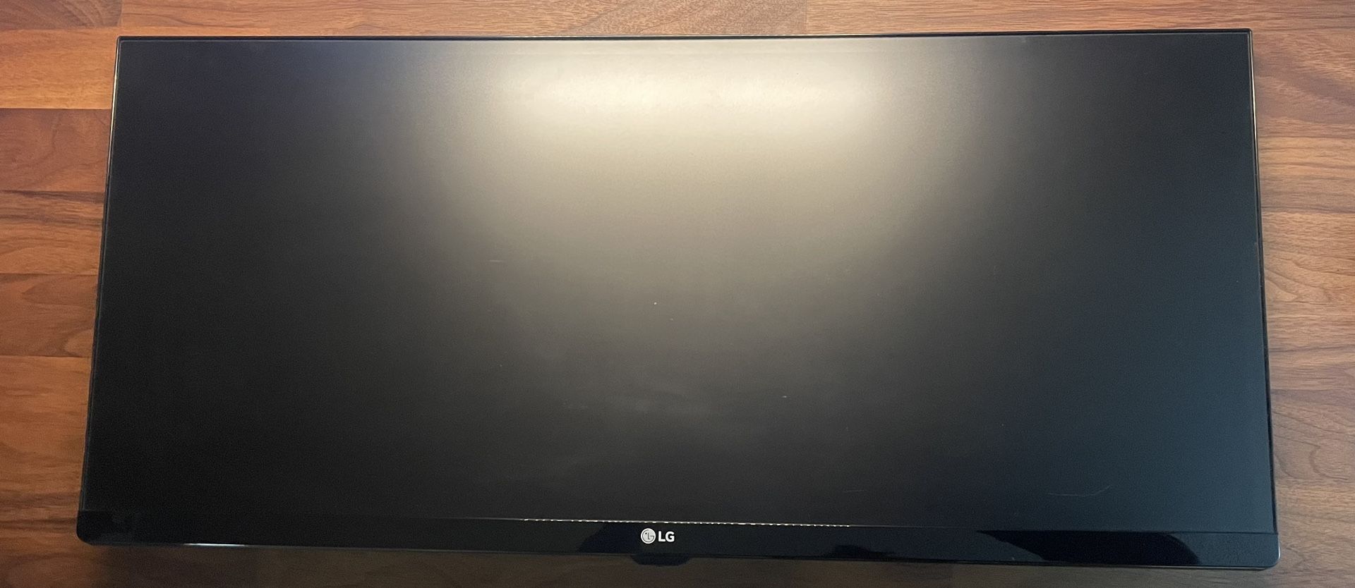 29" Class 21:9 UltraWide® IPS LED Monitor (29" Diagonal) - LG 29UM67-P