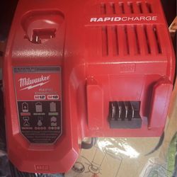 Milwaukee rapid charger