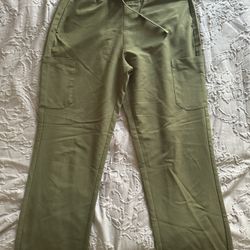 FULL SCRUB SET - Mandala 6 pocket scrub top + 9 pocket cargo pants (olive)